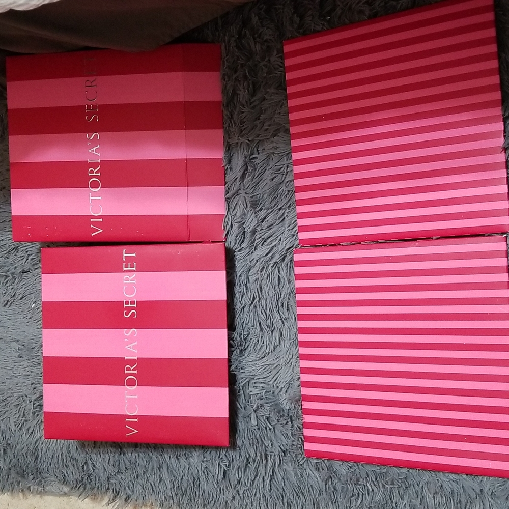 💕Vintage Victoria secret gift boxes 4x💕